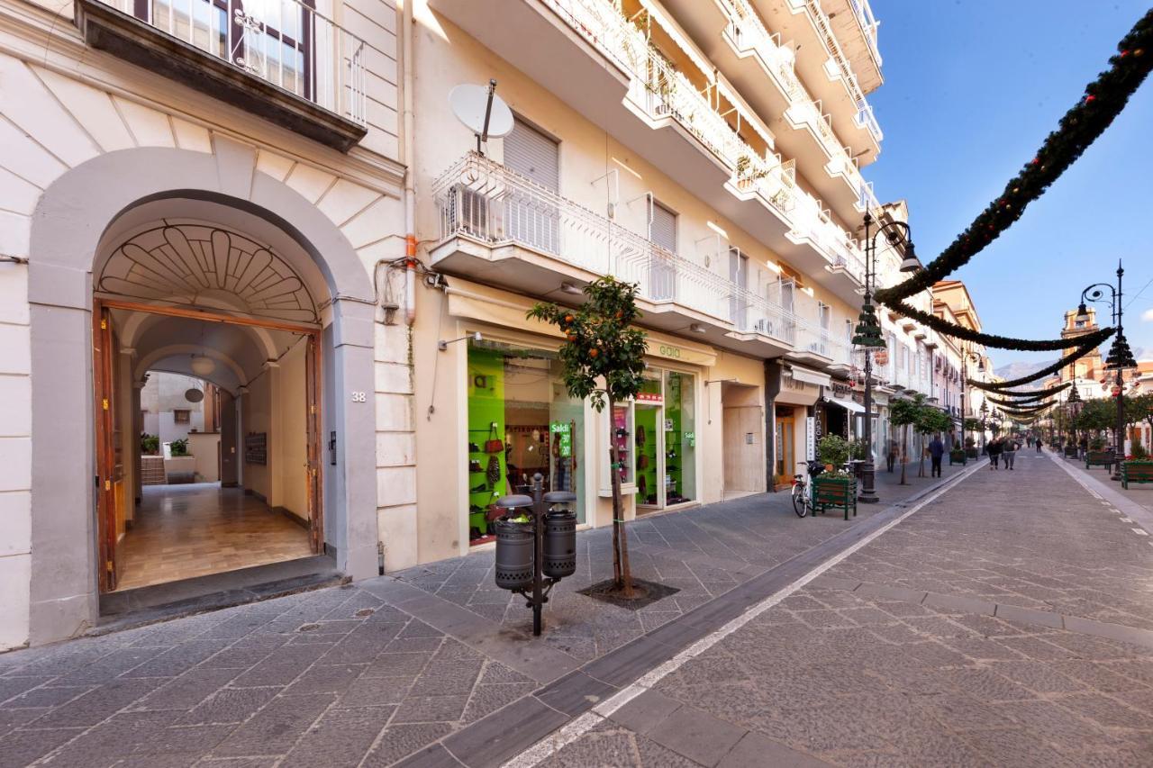 Sorrentovibes - Luxury Four Bedroom Home エクステリア 写真