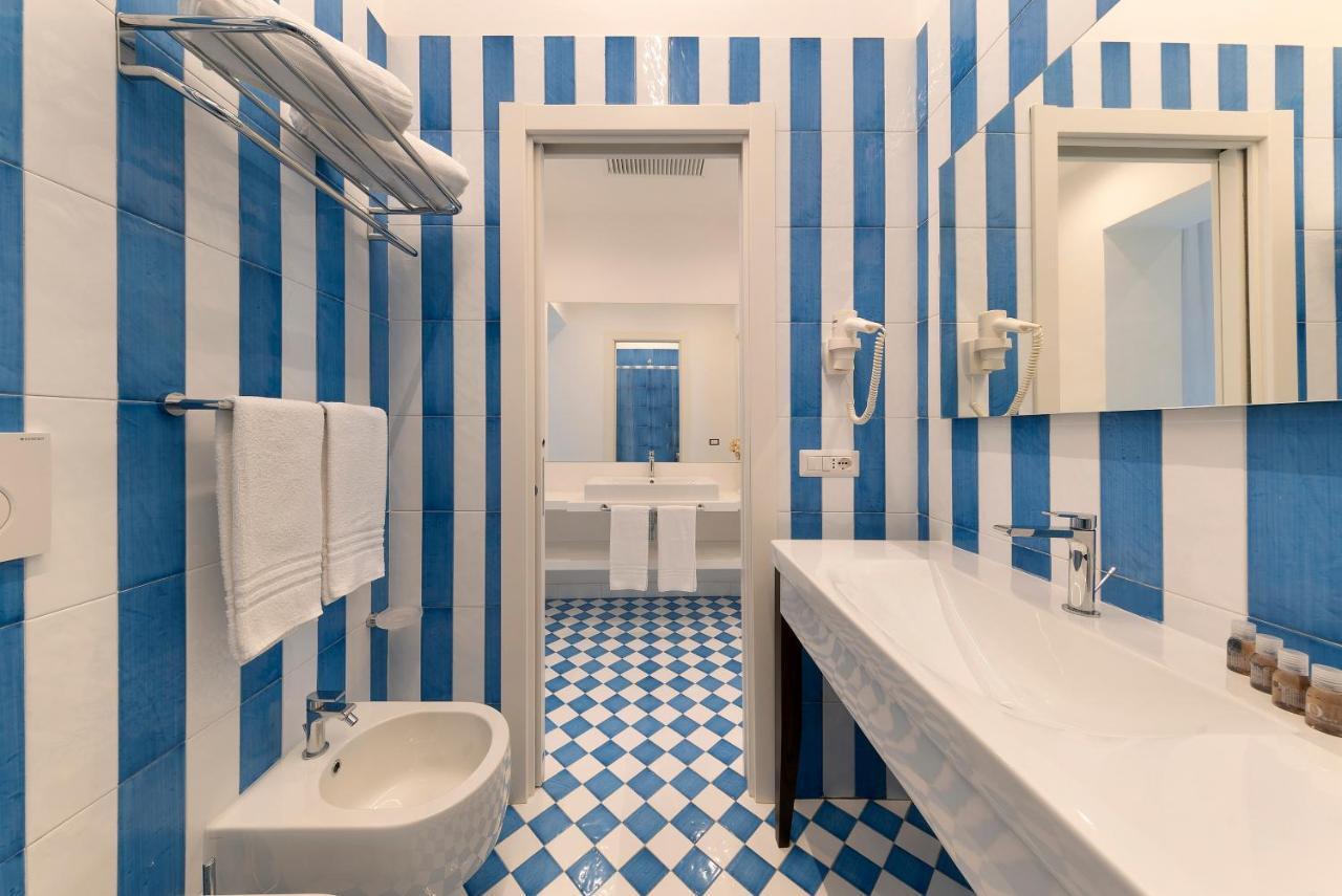 Sorrentovibes - Luxury Four Bedroom Home エクステリア 写真