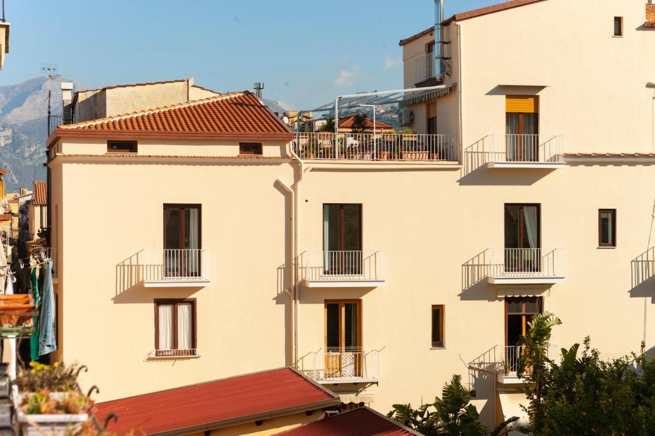 Sorrentovibes - Luxury Four Bedroom Home エクステリア 写真