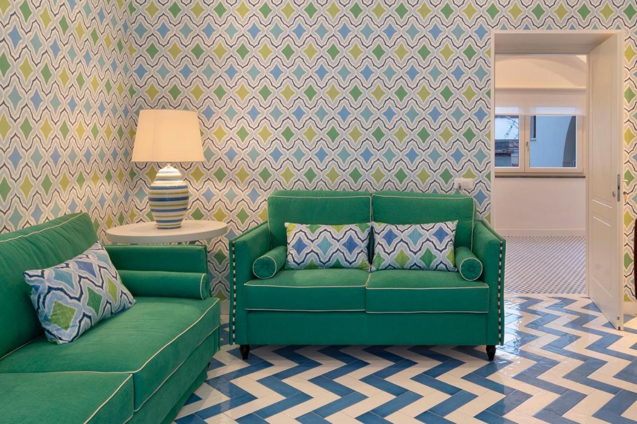 Sorrentovibes - Luxury Four Bedroom Home エクステリア 写真