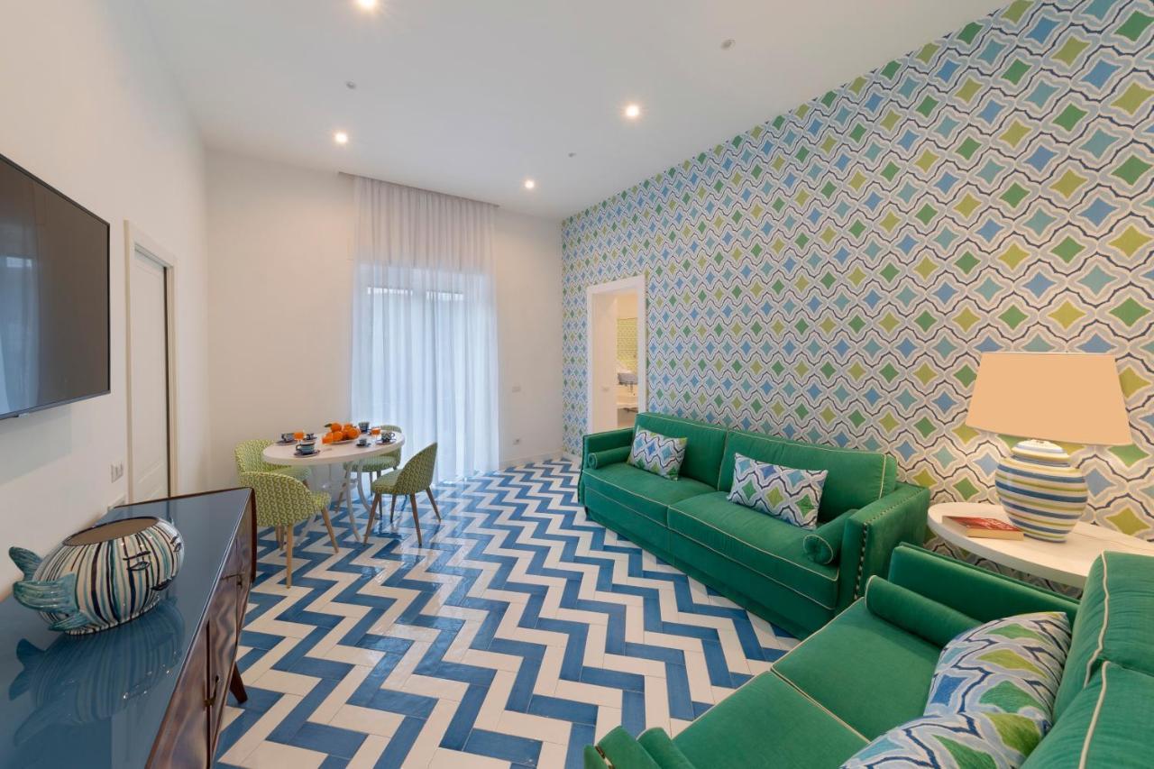 Sorrentovibes - Luxury Four Bedroom Home エクステリア 写真